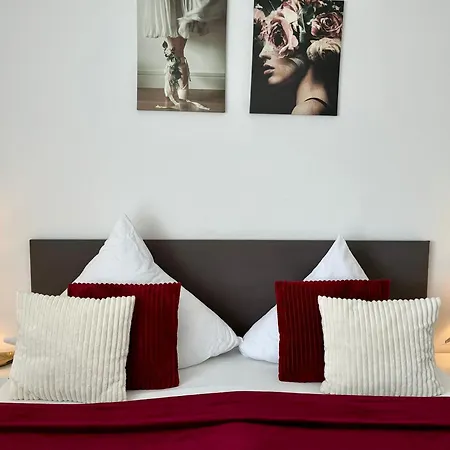 Prime Host Charme Καρλσρούη