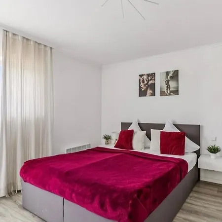 Prime Host Charme Apartman *